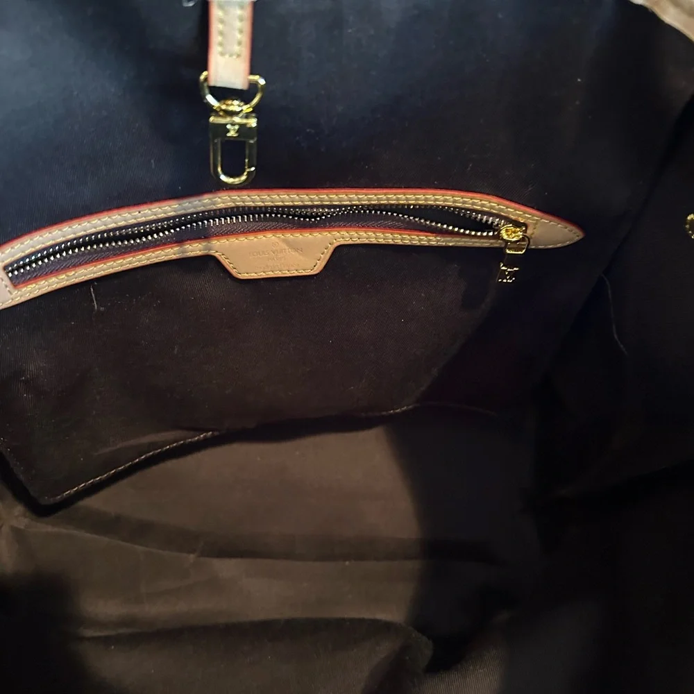 Copy Louis Vuitton Like New - Picture 6 of 6